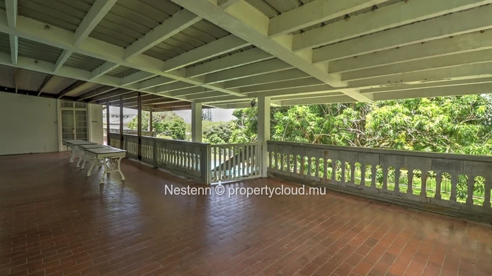 Propriété exceptionnelle de 5 800 m²