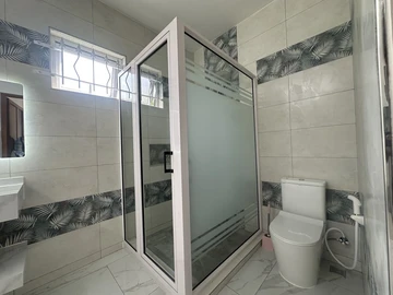 4 Bedroom Townhouse, Duplex