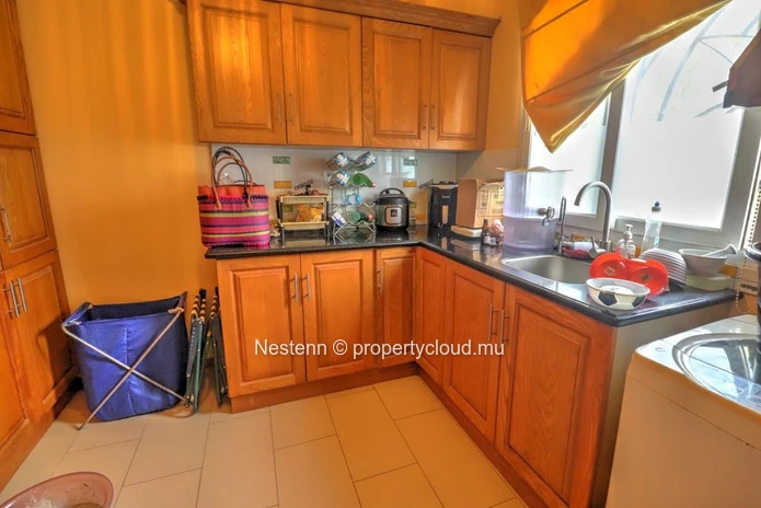 Spacious family home with swimming pool and beautiful living spaces