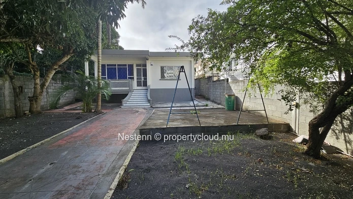 Unfurnished house of 2 bedrooms