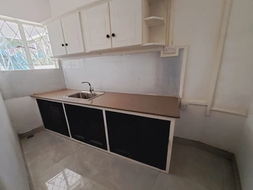 Office for rent in Quatre Bornes.