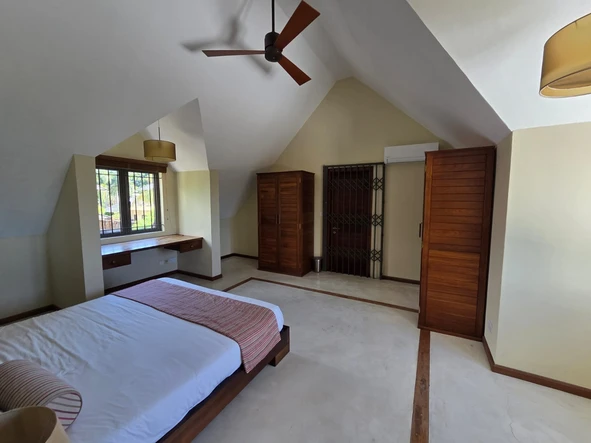 4 Bedroom Villa