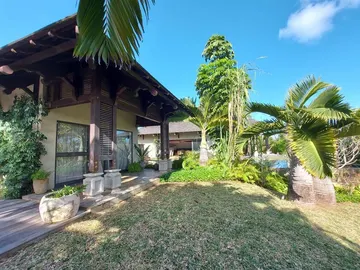 6 Bedroom Villa