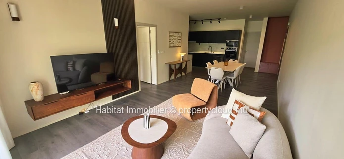 Appartement contemporain meublé et équipé de 104 m² à Helvétia