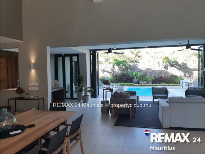 4 Bedroom Villa At Old Mills Pereybere