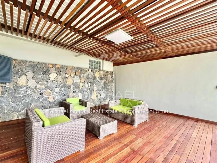 Villa élégante de 4 chambres avec vue mer – Vieux Grand Port