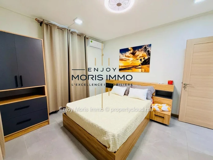 3-Bedroom Furnished Apartment for Rent in Calodyne – Mauritius | Shared Pool | Walking Distance to the Beach