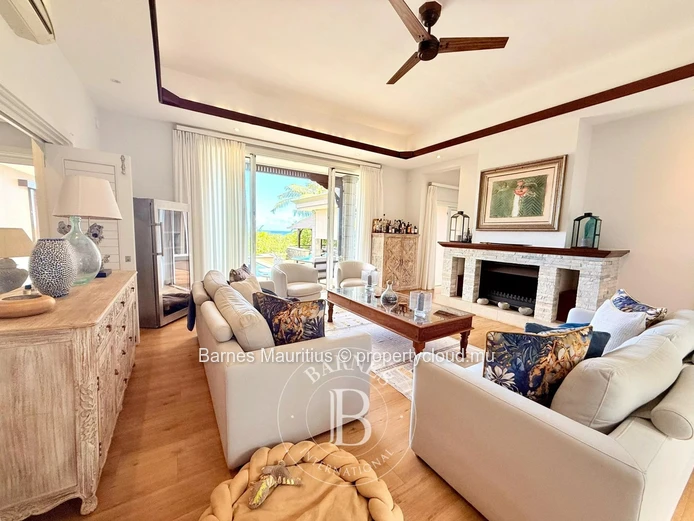 BEL OMBRE – Villa on Golf Course with Sea View – 4 Bedrooms