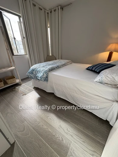 Coastal Comfort, Smart Investment – 3 Bedrooms in Prime Flic en Flac