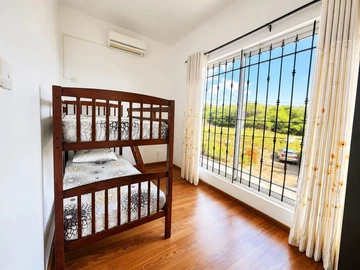 4 Bedroom Apartment