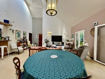 Maison de 4 Chambres