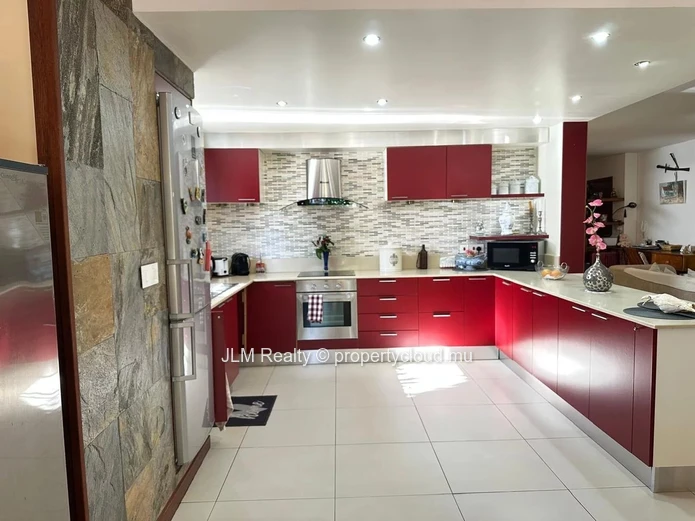 For Sale – High-End Apartment in a Secure Residence in Black River, Mauritius
