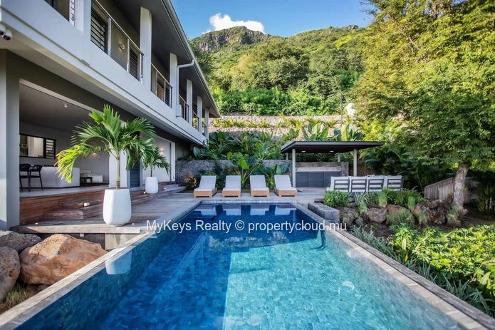 Villa d'exception vue mer panoramique à louer – La Tourelle