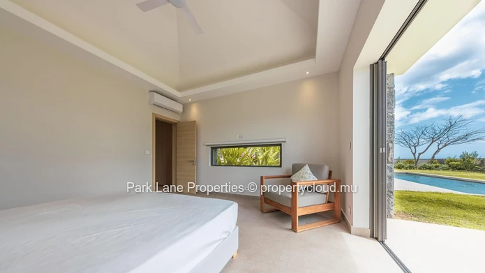 Élégante villa de 4 chambres avec vue panoramique sur la montagne et piscine privée