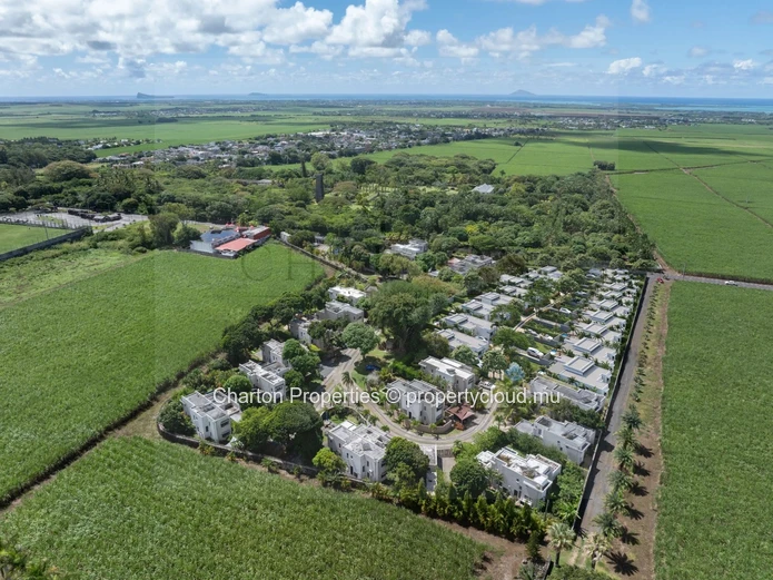 Elegant single-story villa with 3 bedrooms in the heart of an exceptional residential estate