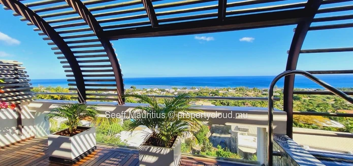 Appartement duplex avec une vue imprenable sur la mer
