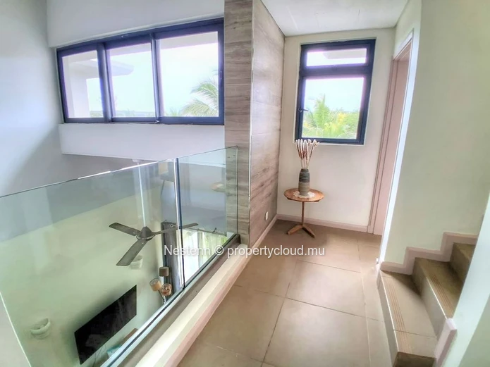 4-bedroom family home with terraces – Azuri