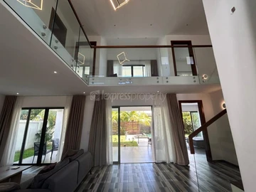 4 Bedroom Villa