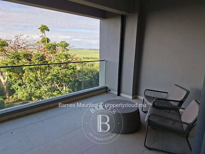 HILLSIDE- Appartement neuf avec 4 chambres
