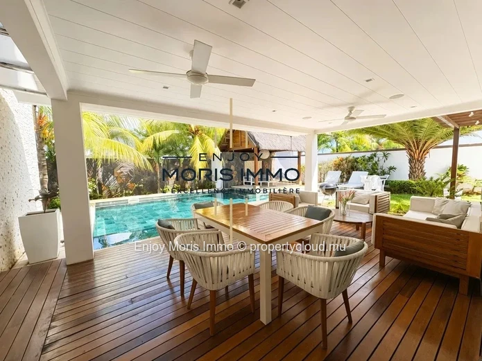 Grand BAIE - 3 BEDROOM VILLA WITH POOL FOR RENT - CLOS DU LITTORAL