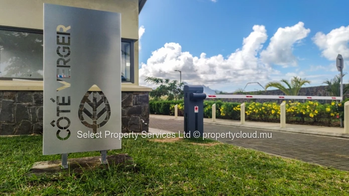 Terrain résidentiel à vendre – Côté Mer, Morcellement Beau Vallon