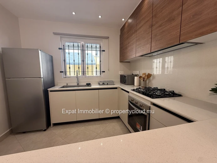 Fully Renovated 3-Bedroom Duplex Apartment With Communal Pool – Chemin Vingt Pieds, Grand Baie