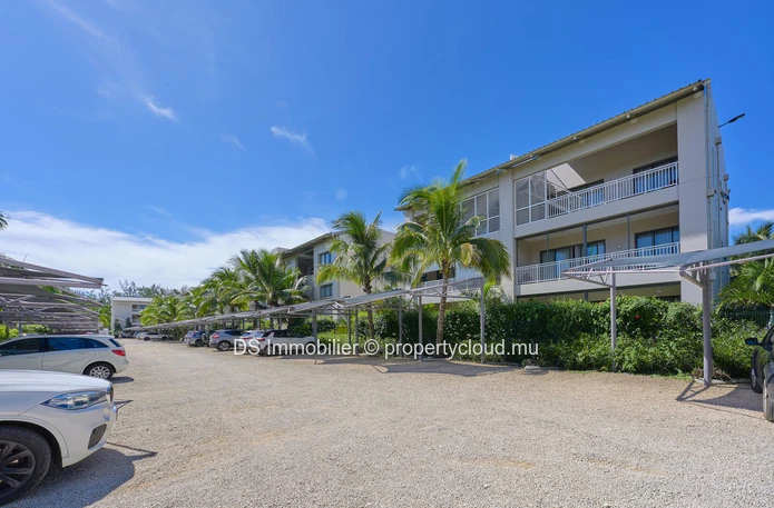 Penthouse De 2 Chambres Accessible Aux Etrangers À Pereybere À Pieds De La Plage