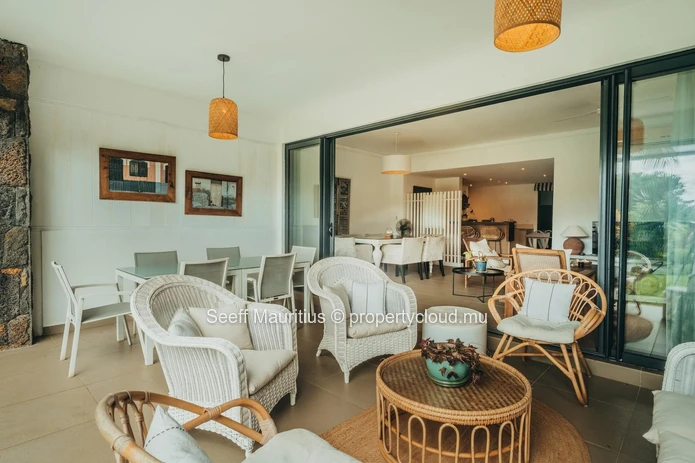 Tropical Luxury Coastal Living