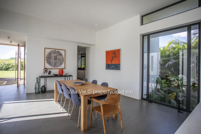 Mont Choisy - Elegant 4 bedroom villa with private pool