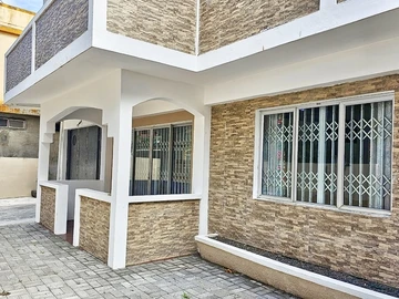Maison de 6 Chambres