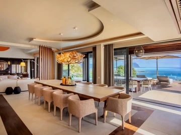 4 Bedroom Villa