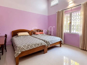 7 Bedroom House