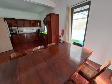 Maison de 8 Chambres