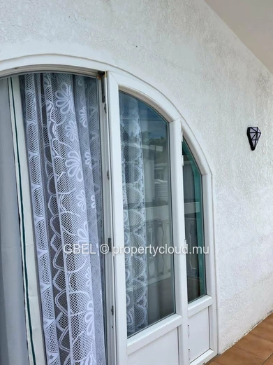 Cozy 3-Bed Pereybere Duplex with Bright Rooms & AC