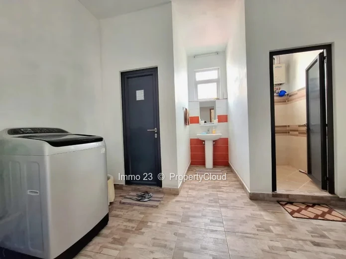 Maisons / Villas - 9 chambres - Curepipe