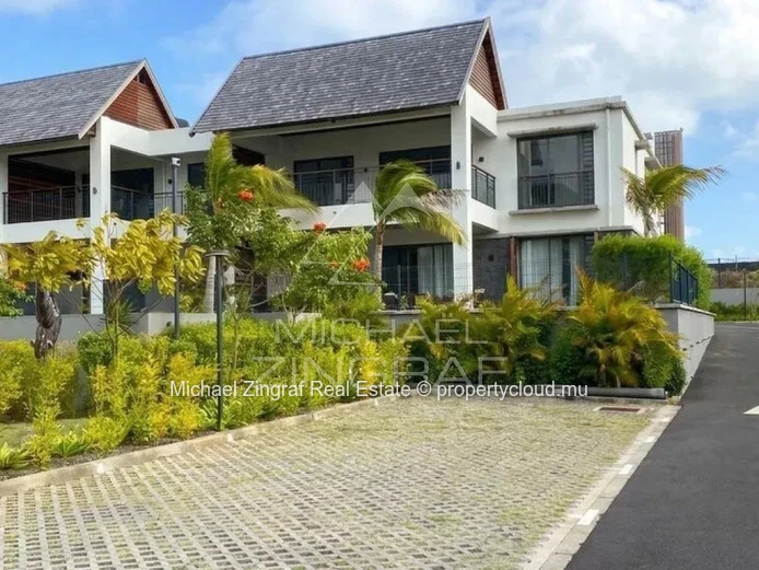 Exceptional Apartment in Grand Bay – Elegance and Tropical Living