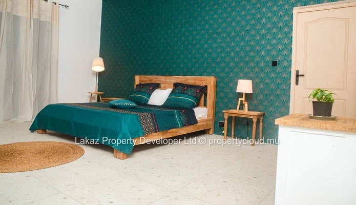 Maison de 450 m² avec jardin à vendre à St Antoine