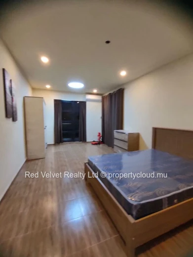 Elegant 4-Bedroom House for Rent in Ébène | Spacious Modern Residence