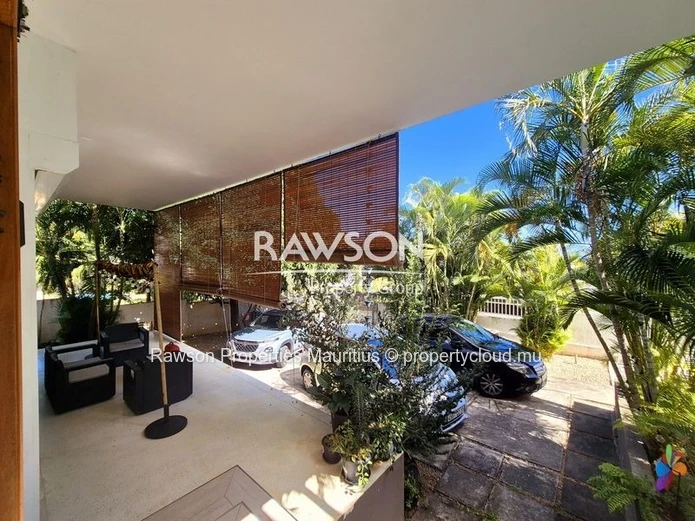 4 Bedroom House To Let in Tamarin
