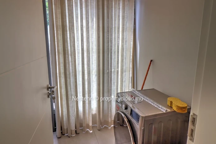 Furnished 3-bedroom apartment in a secured residence 