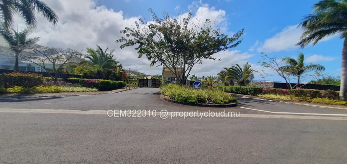 2 plots for sale in the gated morcellement of Mahe at Beau Vallon