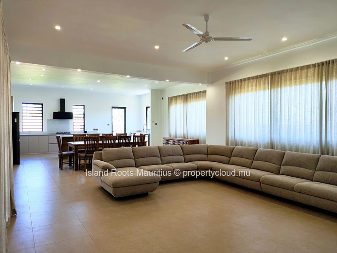 Villa prestigieuse de 4 chambres, en location à Péreybère