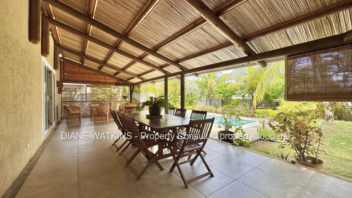 Art de vivre tropical avec piscine privée à louer au cœur de Tamarin