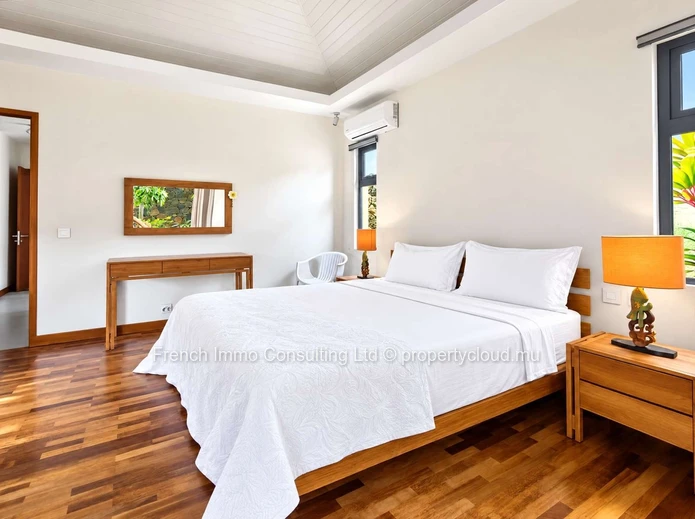 Superbe villa PDS au domaine Casasola 2