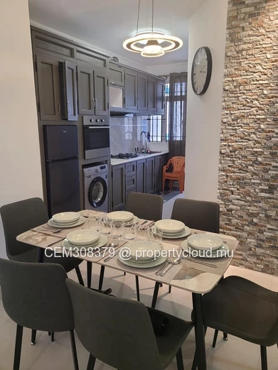 Modern Coastal Living | Chic 3-Bedroom Apartment 100m from Pereybere Beach