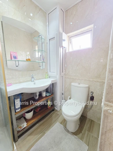 Apartment for Rent in Pereybere just opposite the beach