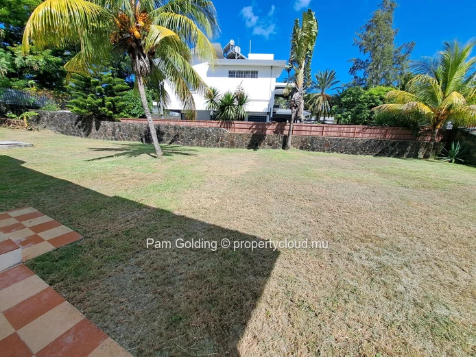Bain Boeuf – House for rent – Pam Golding Mauritius