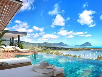 5 Bedroom Villa
