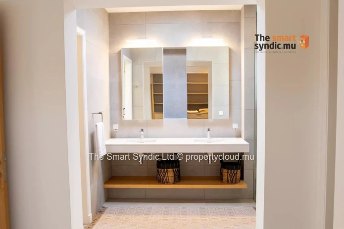 Penthouse d’exception à vendre – Élégance, espace et vue panoramique