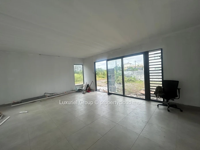 New Office Space in Grand Baie – Ideal for Professionals
